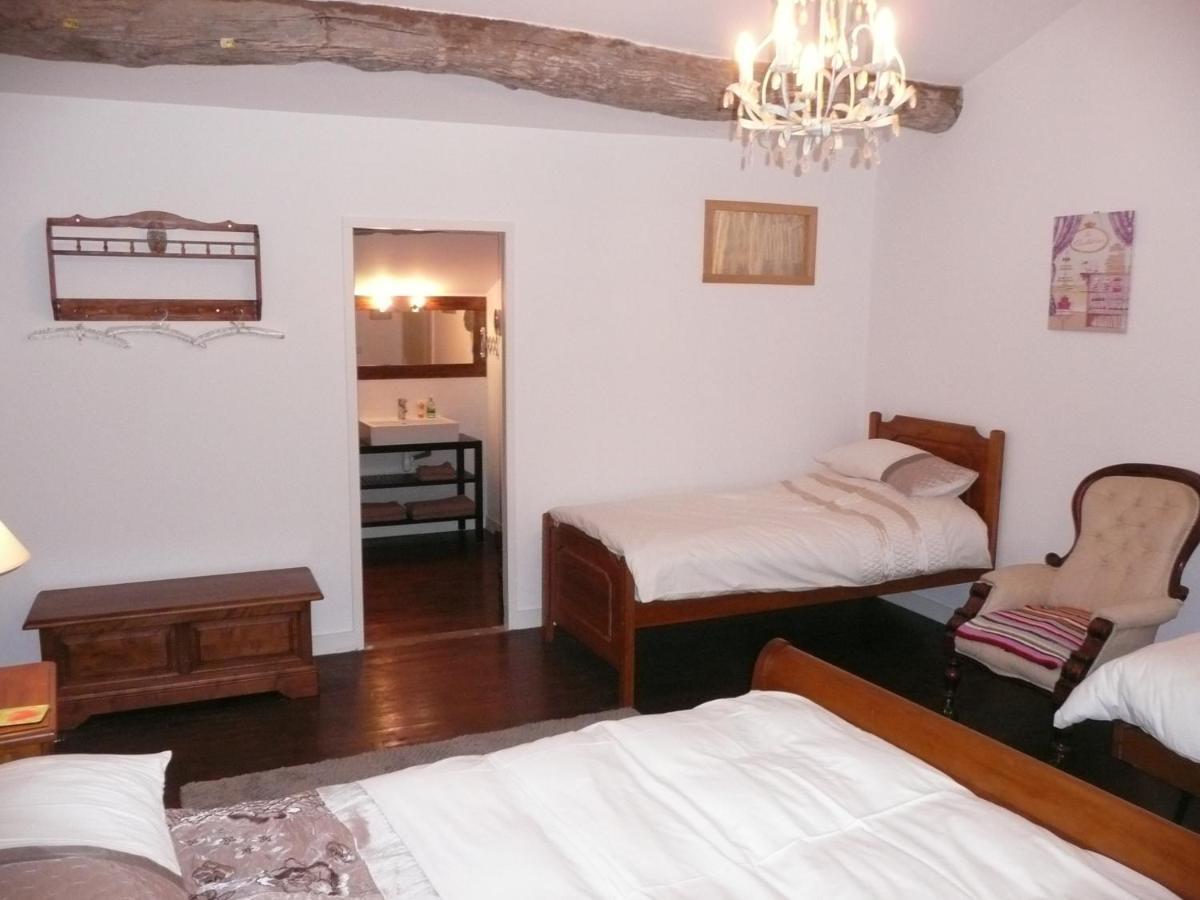 Maison Blanc Bed & Breakfast Gibourne Exterior photo